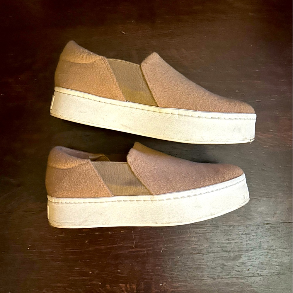 Vince Warren Platform Slip-On Sneakers sz 8